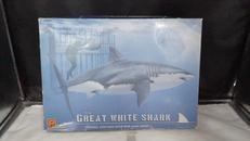 ホオジロザメ&ダイバー|ペガサスホビー