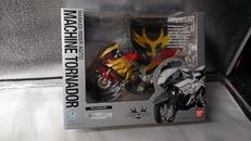 マシントルネイダー|BANDAI