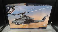 USMC AH-1Z SHARK MOUTH|ACADEMY