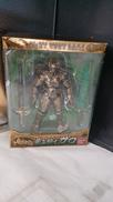 黄金騎士ガロ|BANDAI