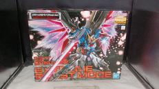 デスティニーガンダム　エクストリームブラストモード|BANDAI