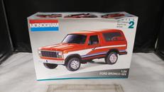 FORD BRONCO 4X4|MONOGRAM