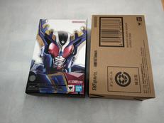 仮面ライダーガタック　ハイパーフォーム|BANDAI