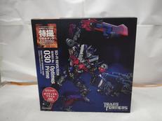 特撮リボルテック　オプティマスプライム|海洋堂