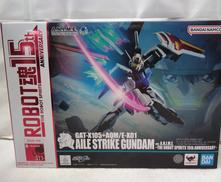 エールストライクガンダム|BANDAI