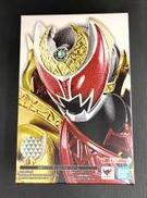 仮面ライダーキバ エンペラーフォーム|BANDAI