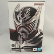 仮面ライダー龍騎|BANDAI