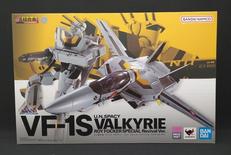 VF-1S　バルキリーロイ・フォッカースペシャル　リバイバル|BANDAI