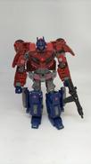 オプティマスプライム サイバトロンモード|TAKARATOMY