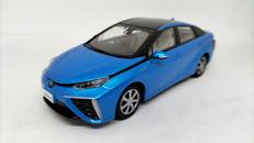 トヨタ　ミライ　ツートーンピュアブルーメタリック|TOYOTA
