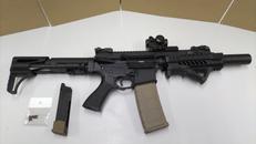 SIG SAUER M17 予備マガジン付属|東京マルイ