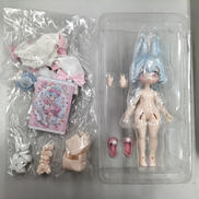 不可食用人形 月飛び時間 行雲(こうん)|INEDIBLE DOLL