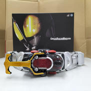 CSМ　ダークカブトゼクター|BANDAI