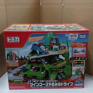 2津のコースをいったりきたり！　ツインコース山道ドライブ|TAKARA TOMY