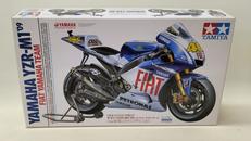 ヤマハ　YZR-M1'09|TAMIYA