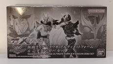 クウガアルティメットフォーム＆ン・ダグバ・ゼバセット|BANDAI