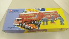 CHIPPERFIELD`S HEAD OF ELEPHAN|CORGI