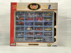 トミカアニバーサリー24Ⅱ 30周年記念|TOMY