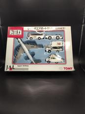 トミカ|TOMY