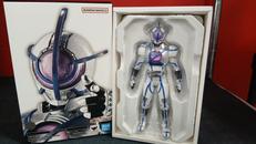 仮面ライダーサイガ|バンダイ