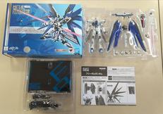 フリーダムガンダム|バンダイ