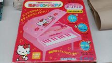 ハローキティ電子グランドピアノ