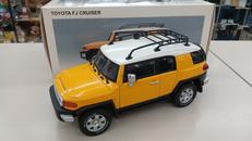 TOYOTA FJ CRUISER BUILT IN 200|AUTO ART
