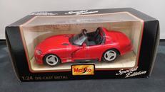 1/24 ’95 DODGE VIPER RT/10(レッド|MAISTO