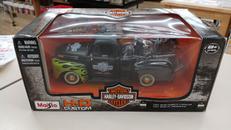 ハーレーダビッドソン 1/24ミニカー|MAISTO