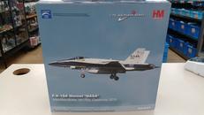 1/72 F/A-18A ホーネットNASA空中給油テスト機|HOBBY MASTER