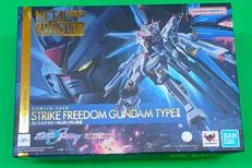 ストライクフリーダムガンダム弐式|BANDAI