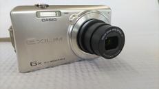 デジタルカメラ|CASIO
