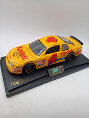 1/18スケール車|REVELL