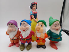 白雪姫|DISNEY