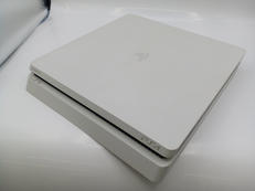 PS4 グレイシャー・ホワイト 1TB|SONY