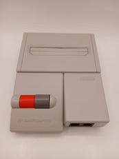 AV仕様ファミコン(ニューファミコン)本体|NINTENDO / 任天堂