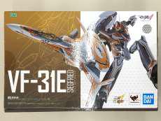 DX超合金 VF-31E ジークフリード(チャック・マスタン|BANDAI