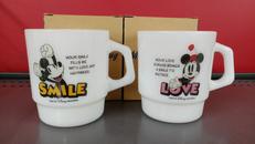 ミッキー&ミニー ミルクグラスマグ　管理番号6563|ファイヤーキング