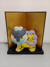 ピカチュウとライコウ|ポケモン
