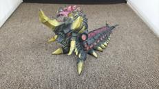 バトラ幼虫|BANDAI