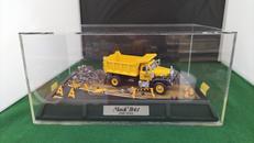 THE MACK B-61|FRANKLIN MINT