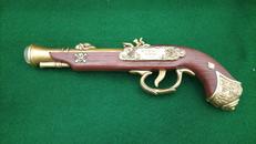 カリブの海賊 銃|DISNEY