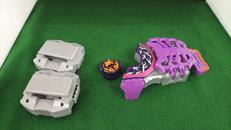 DXゾンビレイズバックル&レイズバックルホルダー|BANDAI