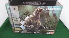 S.H.MONSTERARTS ゴジラ|バンダイ