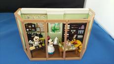 ディズニーランド ミニチュアフィギュア グランドエンポーリア|ディズニー