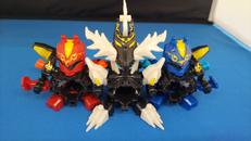 クロスファイトビーダマン|タカラトミー