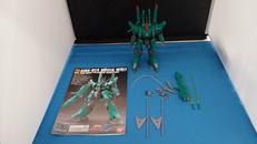 HGUC 1/144ドーベン・ウルフ|BANDAI