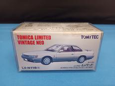 1/64日産レパード 2.0XS-II(87年式)|TOMY TEC