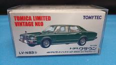 1/64 トヨタクラウン2600ロイヤルサルーン|TOMY TEC