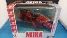 AKIRA 金田 ON MOTORCYCLE|MCFARLANE TOYS
